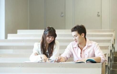 有了新欢却瞒着你