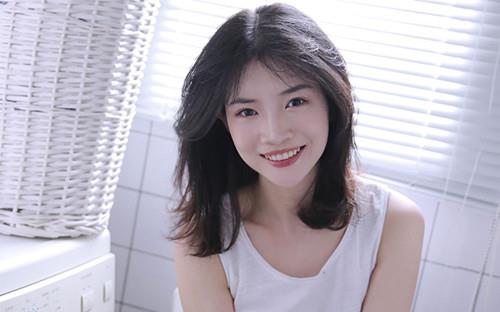 约会从来不买单的女生还要联系吗1