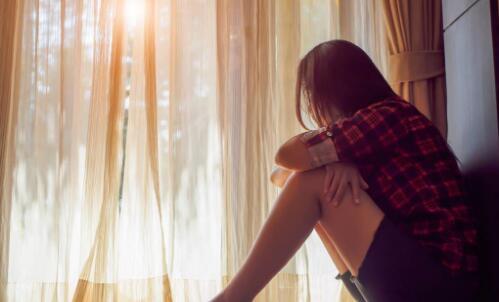 女友和好后感觉她变了1