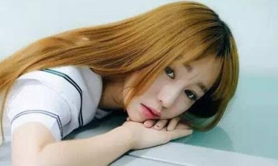 ​在电话里怎么和女朋友聊天？才有利于感情发展