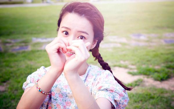 如何让女朋友下楼,化解吵架的局面?