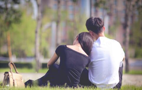 向她朋友打听测试