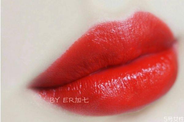 唇纹深适合哑光口红吗 唇纹深适合什么样的口红 唇纹深适合哑光口红吗 唇纹深适合什么样的口红
