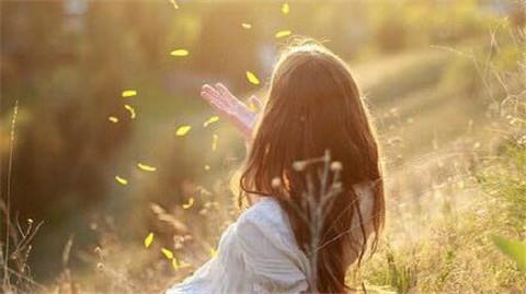 删了女朋友她生气了怎么哄