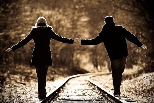 如何聊天能快速的增加情感