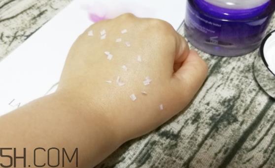 兰蔻晚霜适合什么肤质?兰蔻晚霜适合敏感肌吗? 兰蔻晚霜适合什么肤质?兰蔻晚霜适合敏感肌吗?