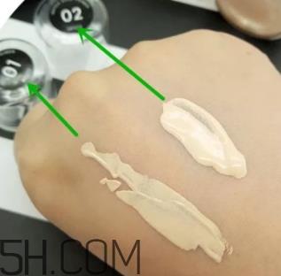 sivanna思薇娜水粉霜好用吗？思薇娜水粉霜色号试色