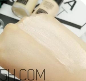 sivanna思薇娜水粉霜好用吗？思薇娜水粉霜色号试色