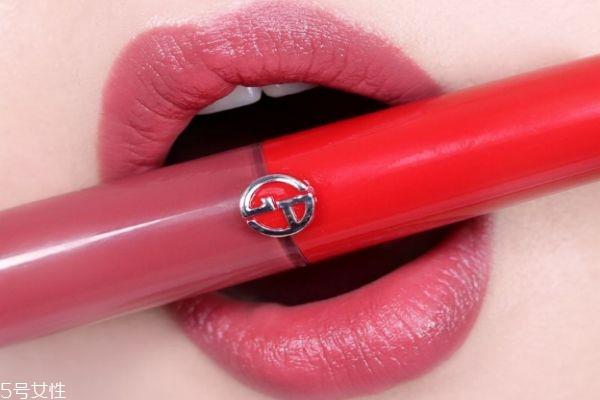 阿玛尼红管新色524什么颜色 阿玛尼红管新色524试色