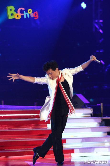 童星阿尔法“秃然长大”引热议, 回应求生发方法, 网友暖心安慰