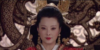 ​拥有中国历史上最奇葩尊号的女人，连王莽都要退避三舍