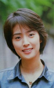 ​日本最优男役：男扮女装30年，无数女人为她着迷，却选择终身不嫁