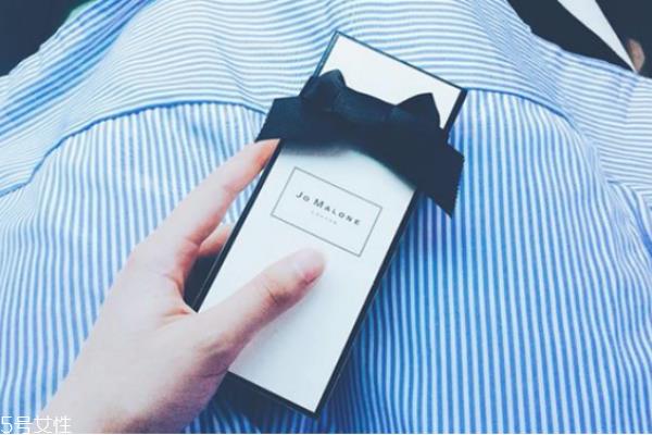 祖马龙蓝风铃好闻吗 祖马龙蓝风铃味道