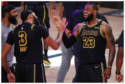 ​最佳球员评选罕见一幕！詹皇、浓眉两人同分 最后谁当选了呢？