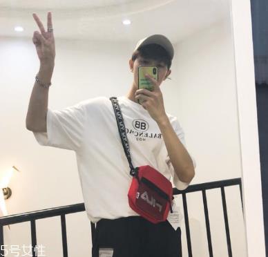 蹦迪包是什么意思 让你放飞自我