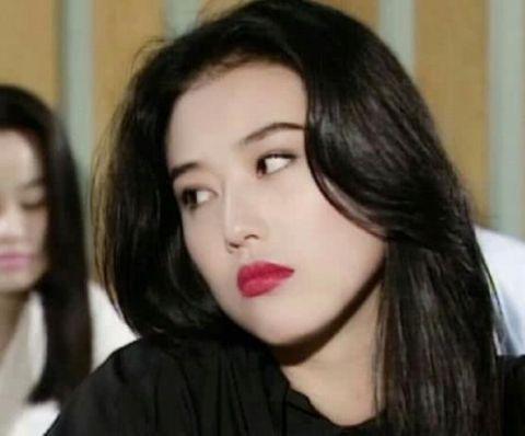 感情挽留的话,能够留住爱人的除了钱还有舔2