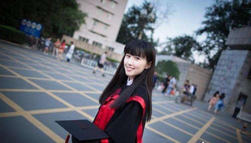 刚上大学的女生送什么比较好? 刚上大学的女生送什么比较好?第1张