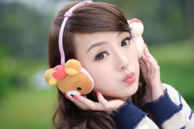 ​女生回复撇嘴表情代表什么意思？如何机智回复她