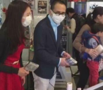 为何梁洛施连生三子都无缘豪门，郭嘉文却与李泽楷好事将近