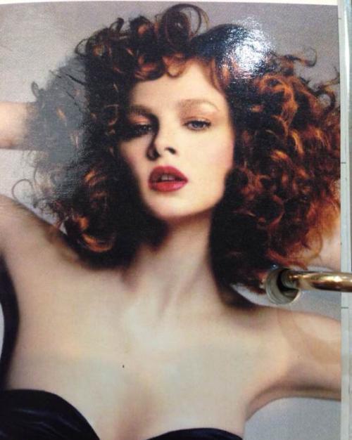 那些年我们错过的“泡面”发型，如今看着也很美