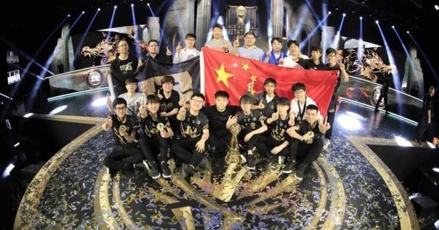 小龙堡在LDL被IG乐言完爆，为何认为他能拯救RNG？原因太真实！