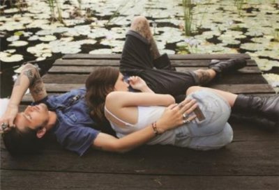 ​女生说去洗澡了怎么撩？这样回复让才会让她心动