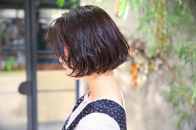 ​十款女生齐耳短发发型图片 绝对浪漫修颜有气质