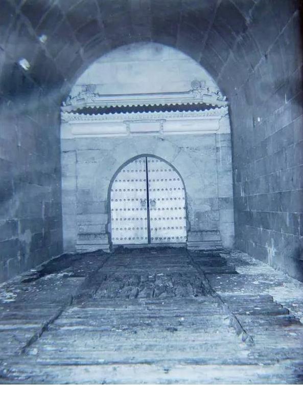 老照片再现定陵发掘全过程：郭沫若亲自指导，代价惨痛