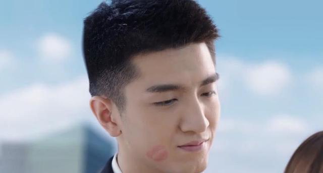 倾城时光：比起“山河可鉴”，厉致诚这句表白词更戳心，林浅感动