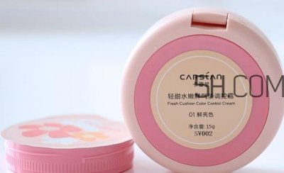 ​卡姿兰轻甜水嫩鲜气垫cc霜色号_试色图