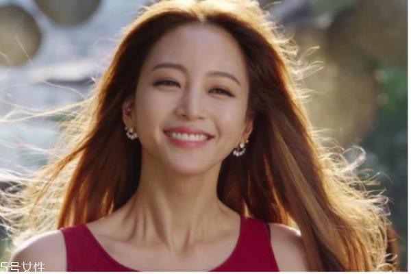 修容棒可以用什么代替 这些都可以替代 修容棒可以用什么代替 这些都可以替代