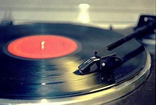 那些年非常火的英文歌,70、80、90后共同的记忆!