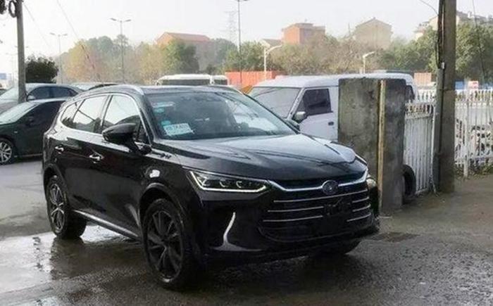 唐二代实车曝光! 比VV7还漂亮, 配奔驰内饰仅14万起