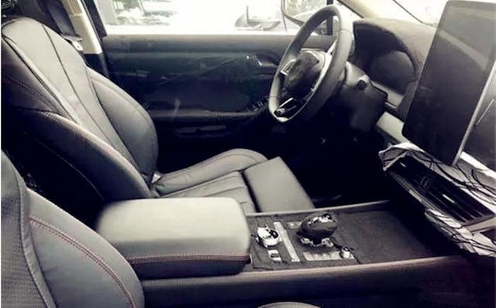 唐二代实车曝光! 比VV7还漂亮, 配奔驰内饰仅14万起