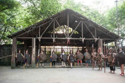 ​贵州有个历史悠远的部落，能瞬间回到千年之前，这里有古老的风情