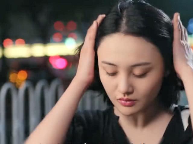 青春斗：向真找不到赵聪，却被高富帅看上，一句话让恋情加速