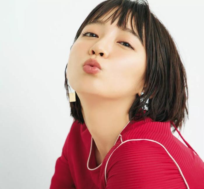 赏色 | 吉冈里帆 Riho Yoshioka