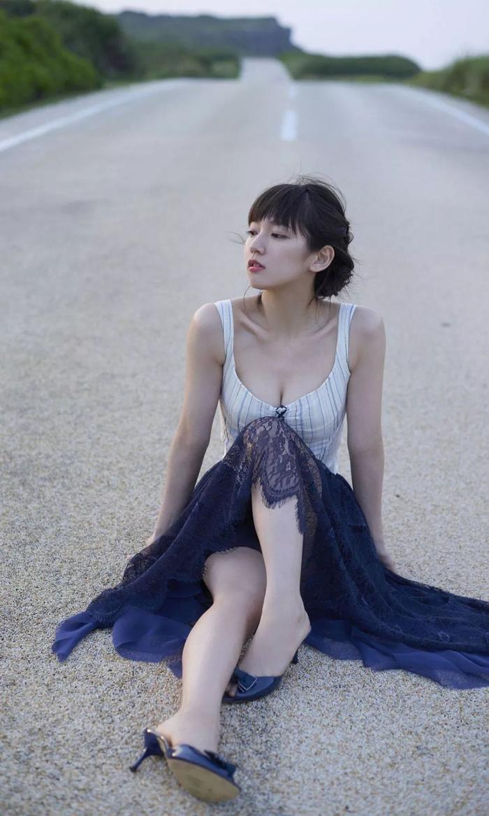 赏色 | 吉冈里帆 Riho Yoshioka