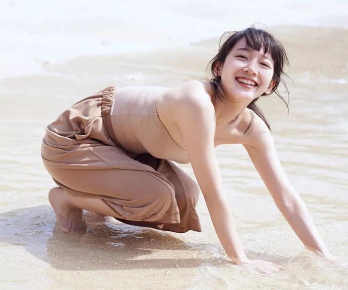 赏色 | 吉冈里帆 Riho Yoshioka