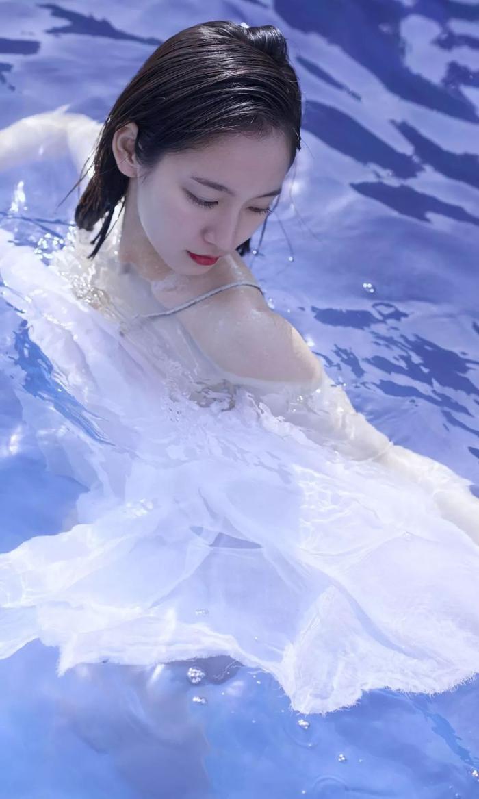 赏色 | 吉冈里帆 Riho Yoshioka