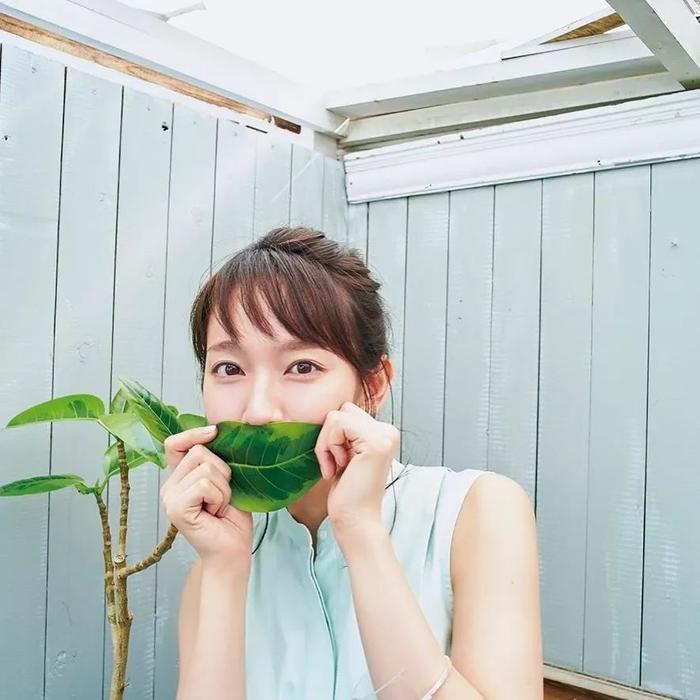 赏色 | 吉冈里帆 Riho Yoshioka