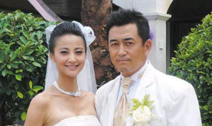 两次离异的张歆艺,35岁再婚嫁袁弘,终于嫁对了人