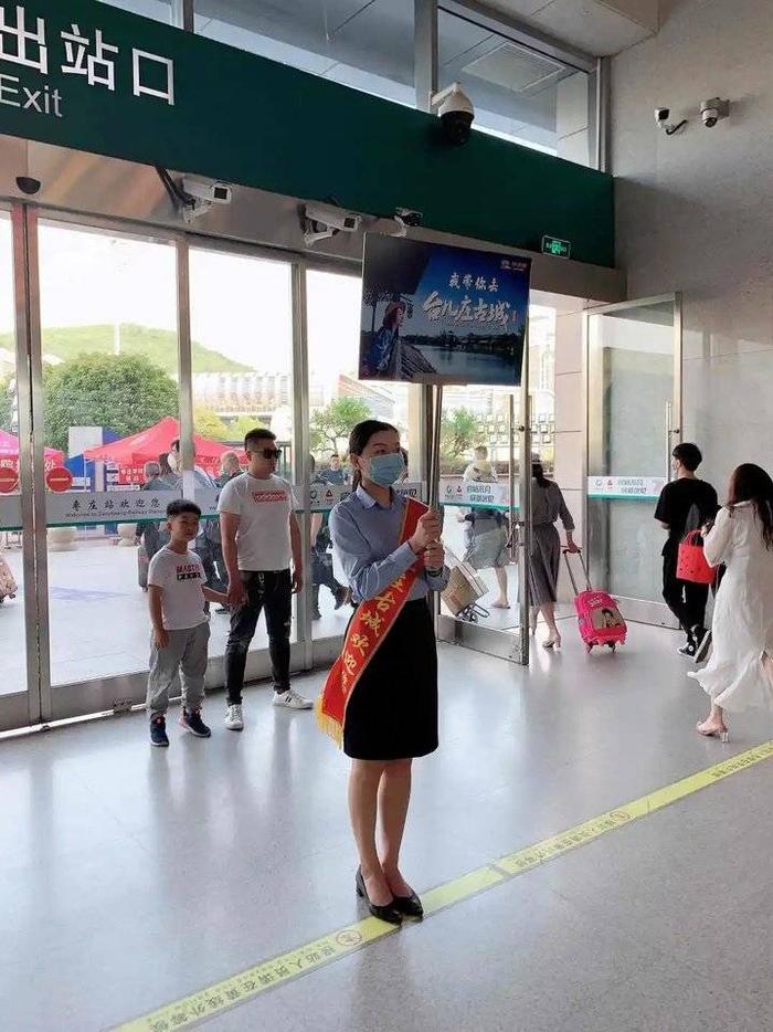 “高铁接站，随心畅玩”毕业旅行，就来台儿庄古城