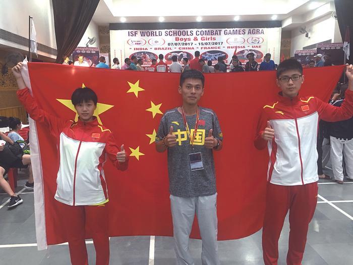 南京田家炳高级中学： 我们的征程是星辰大海