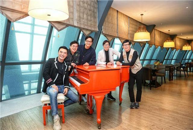 成军46年,跟TFBOYS一起唱跳的“温拿乐队”你记得吗?