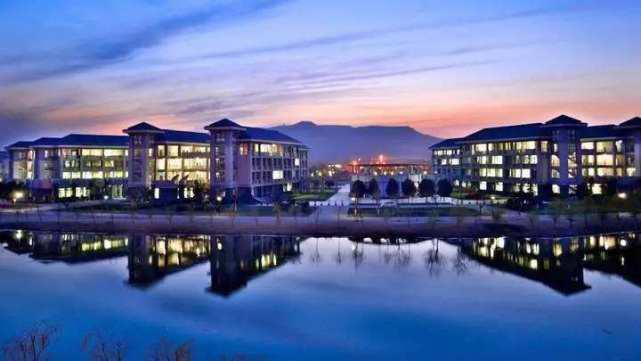 在安徽省这4所本科院校，刚过二本分数线的同学值得考虑！