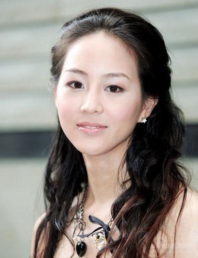 知性美女张钧甯超清健身图集 完美身材极度惹眼