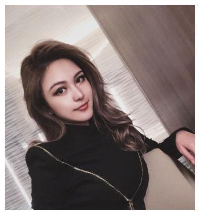 周扬青晒近照增肥成功，曾分手暴瘦至44.6公斤，罗志祥发文引关注