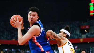 ​曝李春江爱徒或加盟广东！朱芳雨终于补强内线，阿联迎来帮手