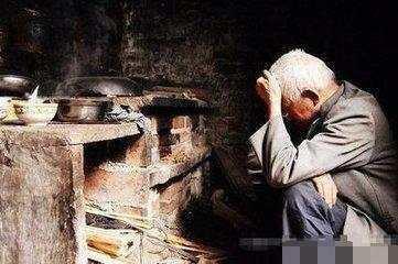 父亲80大寿子女全到场,当晚便去世,一纸遗书让子女痛哭流涕!